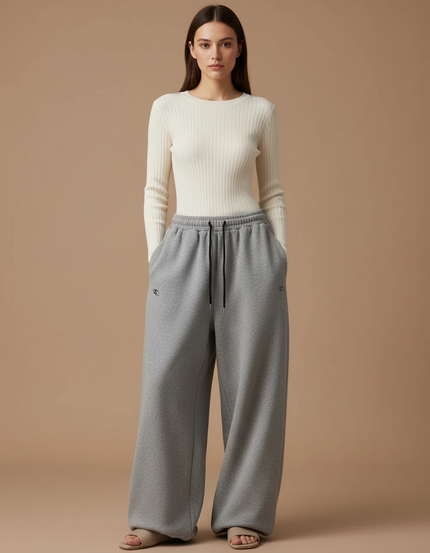 Pantalon Gris Ample Molletonné Brodé Cordon Femme