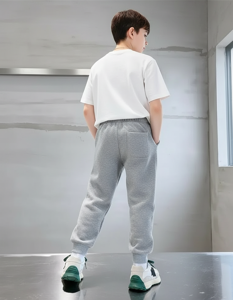 Pantalon Gris Molletonné Sportif Imprimé Astronaut Skateboard